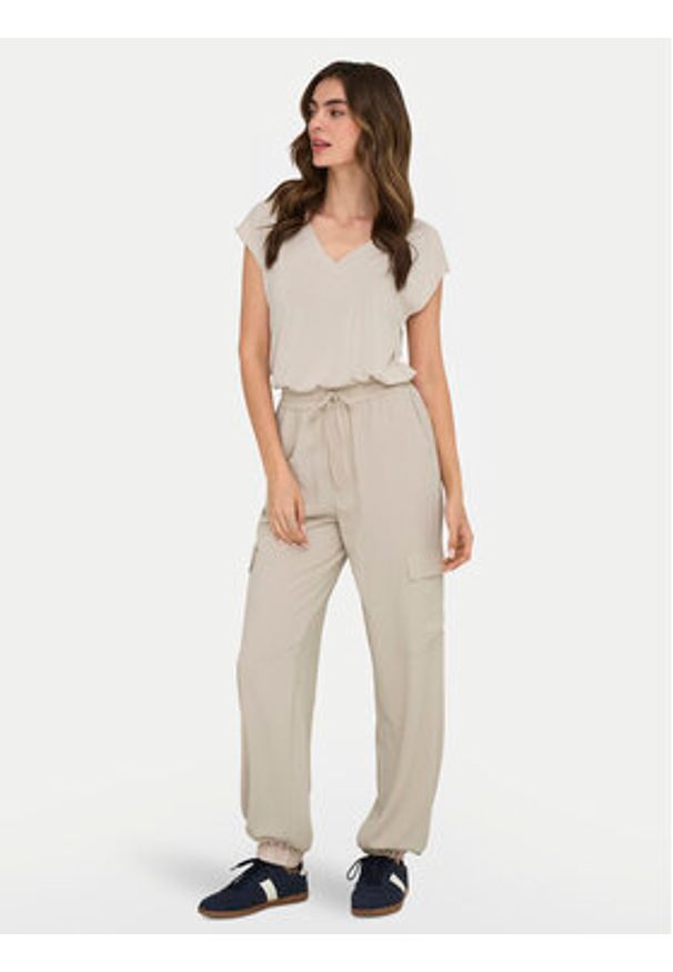 only - ONLY T-Shirt Free 15287041 Beżowy Regular Fit. Kolor: beżowy. Materiał: syntetyk