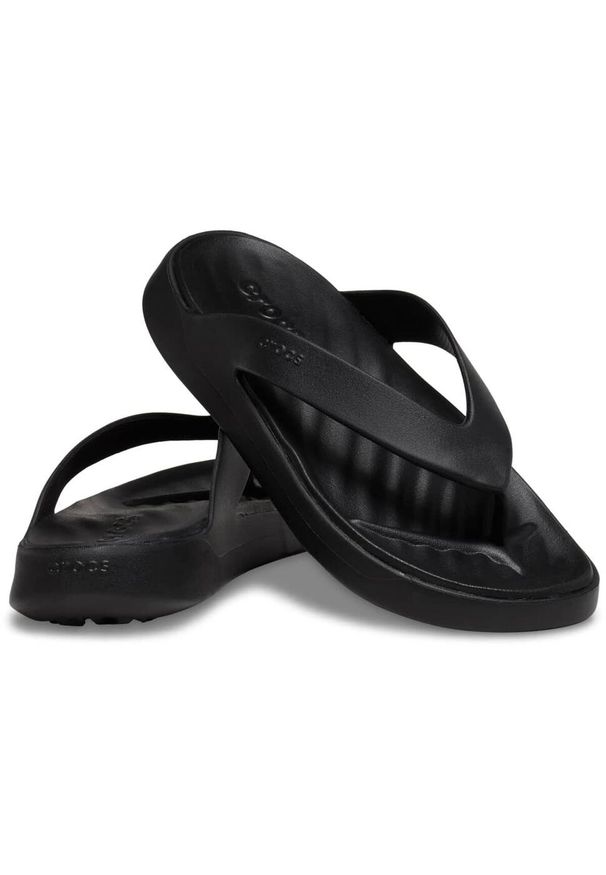 Japonki damskie Crocs Getaway Flip. Okazja: na plażę. Kolor: czarny. Styl: sportowy