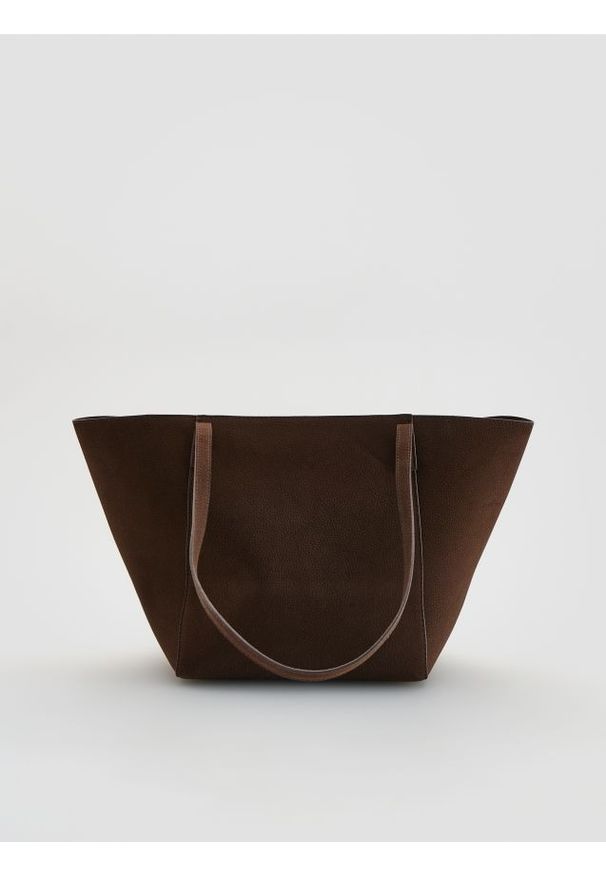 Reserved - Torebka shopper - ciemnobrązowy. Kolor: brązowy. Materiał: skórzane