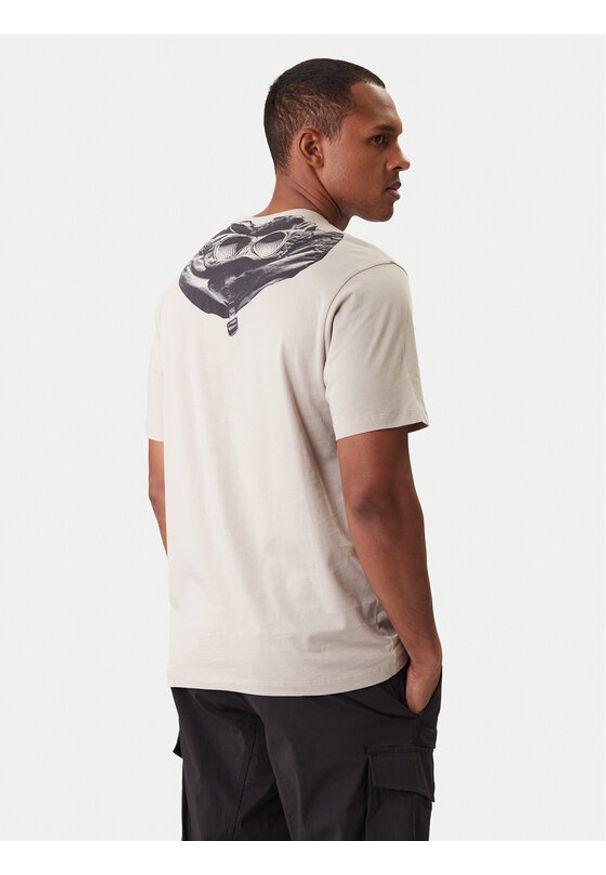 C.P. Company T-Shirt 20CMTS725A005100W Beżowy Regular Fit. Kolor: beżowy. Materiał: bawełna
