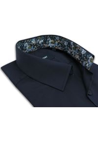 Mmer / Villaro - Koszule męskie - Granatowa koszula z kontrastem w kwiaty F020. Typ kołnierza: kołnierzyk klasyczny. Kolor: niebieski. Materiał: bawełna, poliester, tkanina. Długość: długie. Wzór: kwiaty. Styl: klasyczny #1