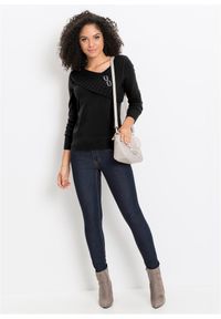 bonprix - Cienki sweter z bawełną. Kolor: czarny. Materiał: dzianina, bawełna. Wzór: gładki, ze splotem #3