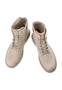 Botki damskie Jeep, trzewiki na płaskim obcasie za kostkę i zapinane na zamek, kremowe, JL52591A. Zapięcie: zamek. Kolor: beżowy. Szerokość cholewki: normalna. Wzór: moro. Wysokość cholewki: za kostkę. Materiał: dzianina. Sezon: zima, jesień. Obcas: na obcasie. Styl: militarny. Wysokość obcasa: niski #3