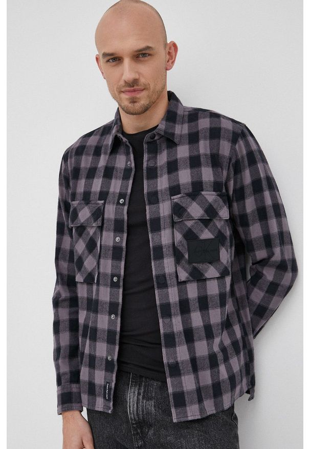 Calvin Klein Jeans koszula bawełniana męska kolor szary relaxed z kołnierzykiem klasycznym. Typ kołnierza: kołnierzyk klasyczny. Kolor: szary. Materiał: bawełna. Styl: klasyczny