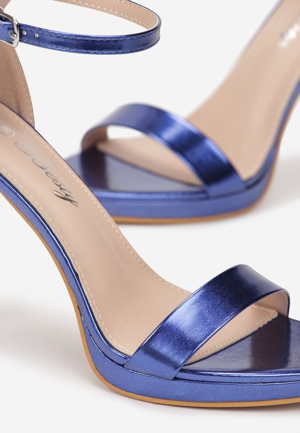 Renee - Niebieskie Eleganckie Sandały na Szpilce z Okrągłym Noskiem Yemaria. Nosek buta: okrągły. Kolor: niebieski. Obcas: na szpilce. Styl: elegancki