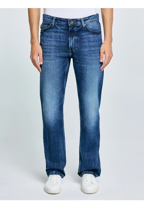 Big-Star - Jeansy męskie proste granatowe Colt 506. Okazja: na co dzień. Stan: podwyższony. Kolor: niebieski. Styl: klasyczny, casual