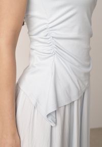 Born2be - Niebieska Bawełniana Sukienka Koktajlowa na Ramiączkach z Asymetryczną Górą Thelis. Okazja: na wesele, na ślub cywilny. Kolor: niebieski. Materiał: bawełna. Długość rękawa: na ramiączkach. Typ sukienki: asymetryczne. Styl: wizytowy #8