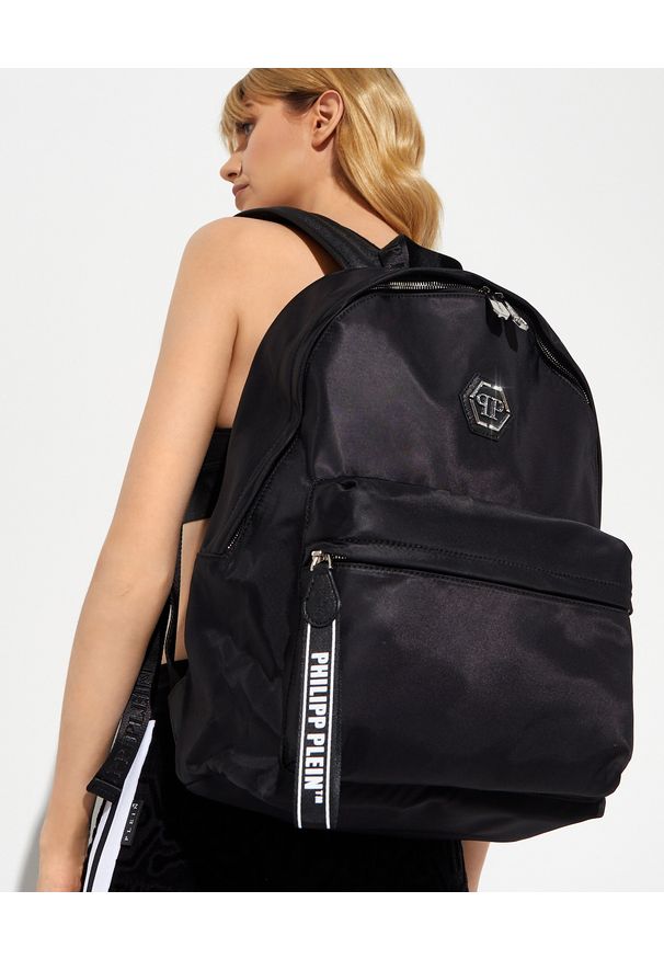 Philipp Plein - PHILIPP PLEIN - Czarny nylonowy plecak z logo. Kolor: czarny. Materiał: nylon. Wzór: aplikacja