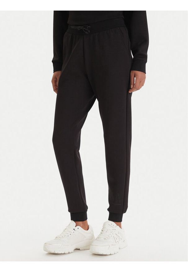 Armani Exchange Spodnie dresowe XW000828 AF13397 UC001 Czarny Regular Fit. Kolor: czarny. Materiał: syntetyk
