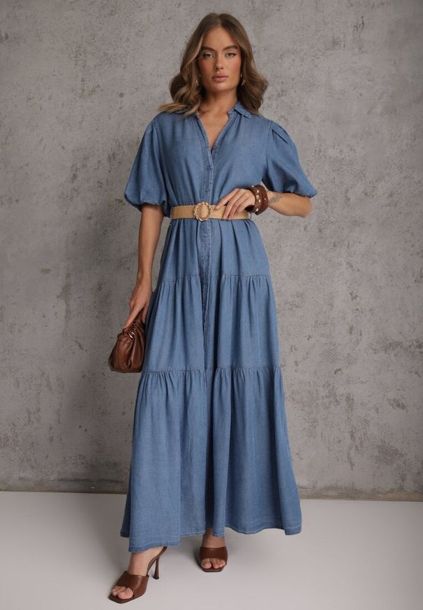 Renee - Jasnoniebieska Koszulowa Sukienka z Wiskozą Paskiem z Plecionki i Bufkami Nedara. Okazja: na co dzień. Kolor: niebieski. Materiał: wiskoza. Typ sukienki: koszulowe. Styl: casual