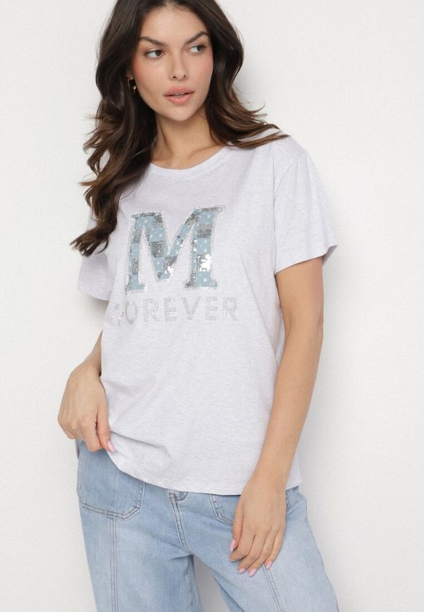 Born2be - Jasnoszary T-shirt z Bawełny Ozdobiony Napisem i Cyrkoniami Olireth. Okazja: na co dzień. Kolor: szary. Materiał: bawełna. Wzór: napisy, aplikacja. Styl: casual, elegancki