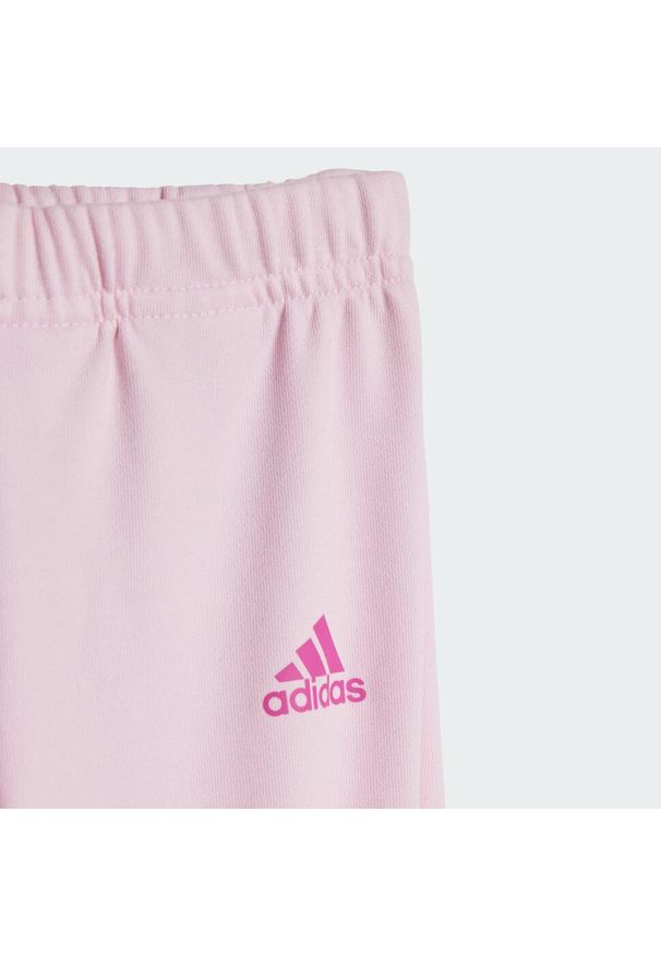 Adidas - Zestaw Essentials Colorblock Jogger Kids. Kolor: biały, wielokolorowy, różowy. Materiał: dresówka