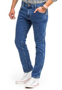 Wrangler - WRANGLER LARSTON MĘSKIE SPODNIE JEANSOWE COOL BLUE W18SKT32Q 112145868