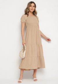Born2be - Beżowa Rozkloszowana Sukienka z Dekoltem Typu Hiszpanka z Marszczeniem Lumorice. Okazja: na co dzień. Typ kołnierza: dekolt hiszpanka. Kolor: beżowy. Styl: casual, elegancki #4