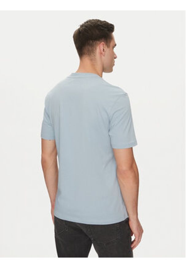 Hugo - HUGO T-Shirt Dero222 50466158 Niebieski Regular Fit. Kolor: niebieski. Materiał: bawełna