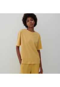 Reserved - Gładki t-shirt - Żółty. Kolor: żółty. Wzór: gładki #1