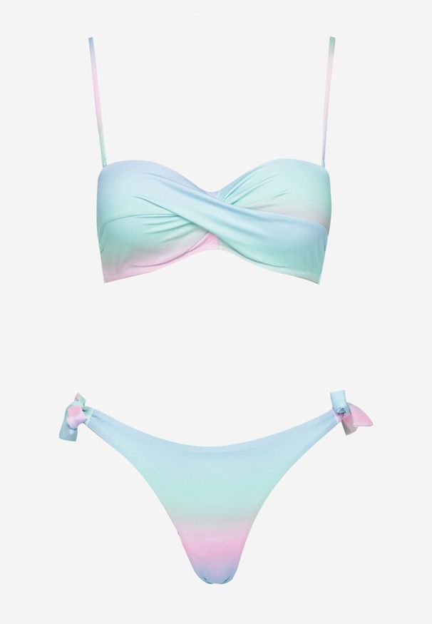 Renee - Jasnoniebieskie Bikini Majtki Typu Figi i Biustonosz z Marszczeniem w Geometryczny Wzór Kinnira. Kolor: niebieski. Wzór: geometria