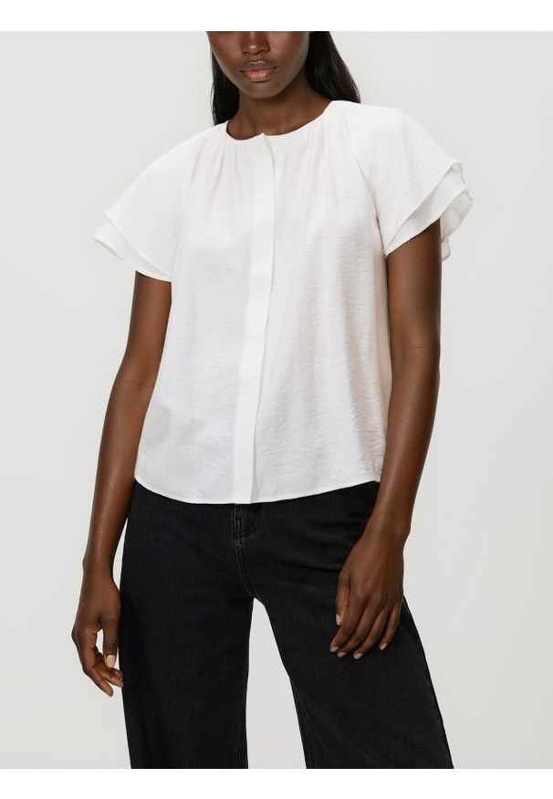 Reserved - Bluzka z wiskozą - biały. Kolor: biały. Materiał: wiskoza