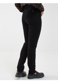 Big-Star - Spodnie damskie sztruks czarne Katrina High Waist Cord 906. Stan: podwyższony. Kolor: czarny. Długość: krótkie. Styl: retro, elegancki #5