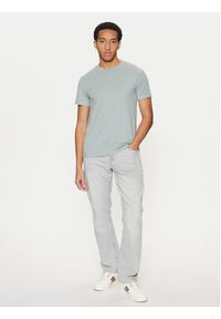 Guess T-Shirt M2YI72 I3Z14 Błękitny Slim Fit. Kolor: niebieski. Materiał: bawełna #4