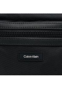 Calvin Klein Saszetka Ck Essential K50K511639 Czarny. Kolor: czarny. Materiał: materiał