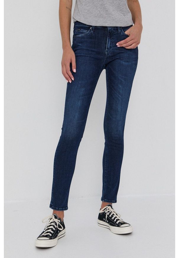 Calvin Klein Jeans Jeansy damskie medium waist. Kolor: niebieski