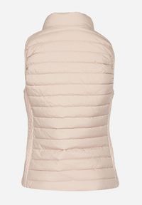 Born2be - Beżowa Kamizelka amizelka ze Stójką i Zasuwanymi Kieszeniami Lorenith. Typ kołnierza: kołnierzyk stójkowy. Kolor: beżowy. Materiał: jeans. Styl: elegancki #2