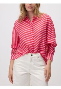 Reserved - Wzorzysta koszula z wiskozą - fuksja. Kolor: różowy. Materiał: wiskoza #1