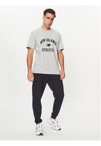 New Balance T-Shirt Athletics Varsity Graphic T-Shirt MT33551 Szary Regular Fit. Kolor: szary. Materiał: bawełna
