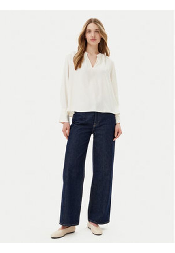 TOMMY HILFIGER - Tommy Hilfiger Bluzka WW0WW44049 Écru Regular Fit. Materiał: wiskoza