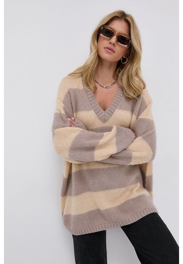 AllSaints - Sweter z domieszką wełny. Materiał: wełna. Długość rękawa: długi rękaw. Długość: długie