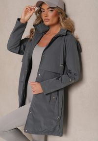 Renee - Szara Kurtka Parka z Kapturem i Regulowanymi Troczkami Isalene. Okazja: na co dzień. Typ kołnierza: kaptur. Kolor: szary. Materiał: jeans. Styl: elegancki, casual