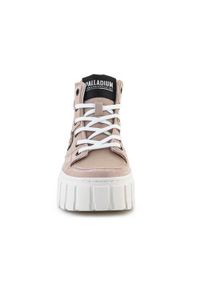 Buty do chodzenia damskie Palladium Pallatower HI. Zapięcie: sznurówki. Kolor: beżowy. Materiał: tkanina, materiał, skóra, syntetyk. Szerokość cholewki: normalna. Sport: turystyka piesza
