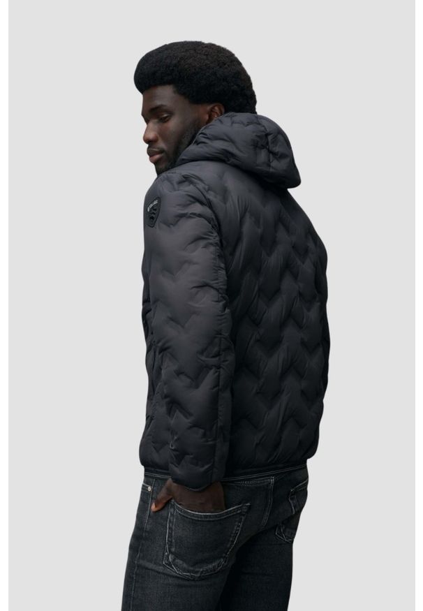 Blauer USA - BLAUER Czarna kurtka męska Pier Short Jackets, Rozmiar XXL. Typ kołnierza: kaptur. Kolor: czarny. Materiał: poliamid, puch. Styl: elegancki