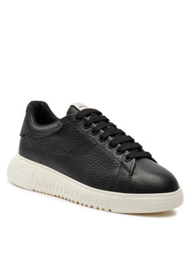 Emporio Armani Sneakersy X3X024 XF768 00002 Czarny. Kolor: czarny. Materiał: skóra