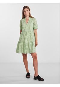 YAS Sukienka letnia Holi 26027163 Zielony Regular Fit. Kolor: zielony. Materiał: bawełna. Sezon: lato