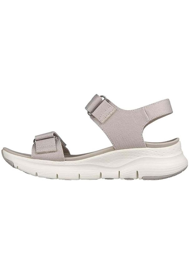 skechers - Buty Kobieta Skechers Arch Fit Touristy czarny. Okazja: na plażę. Kolor: czarny. Styl: sportowy