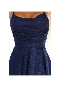 Numoco - Długa suknia wieczorowa rozkloszowana na ramiączkach granat. Kolor: czarny. Długość rękawa: na ramiączkach. Styl: wizytowy. Długość: maxi #3