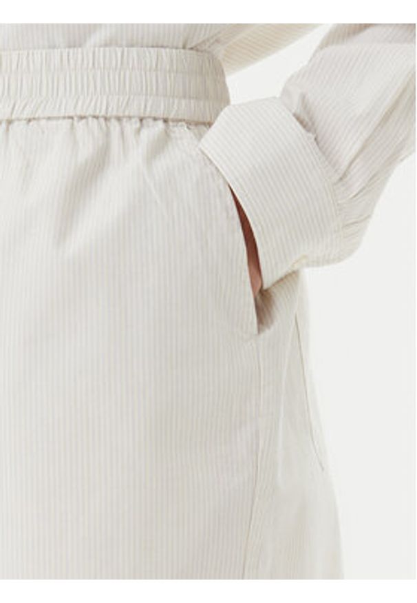 Herskind Szorty materiałowe Alma 5564172 Écru Relaxed Fit. Materiał: bawełna