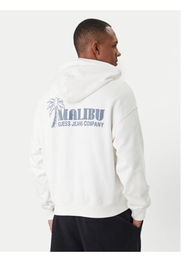 Guess Jeans Bluza M6GQB6 KCPR1 Biały Boxy Fit. Kolor: biały. Materiał: bawełna