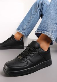Renee - Czarne Sneakersy na Grubej Podeszwie z Przeszyciami Vinali. Kolor: czarny. Materiał: jeans, dresówka #1