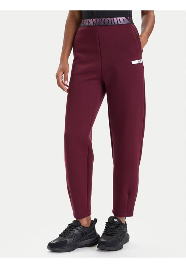 EA7 Emporio Armani Spodnie dresowe 7W000678 AF13151 M5064 Bordowy Regular Fit. Kolor: czerwony. Materiał: syntetyk, bawełna