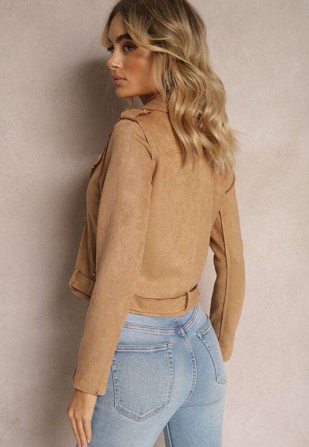 Renee - Ciemnobeżowa Ramoneska Charlee. Kolor: beżowy. Materiał: jeans, zamsz. Długość rękawa: długi rękaw. Długość: długie. Wzór: aplikacja. Styl: wizytowy, klasyczny