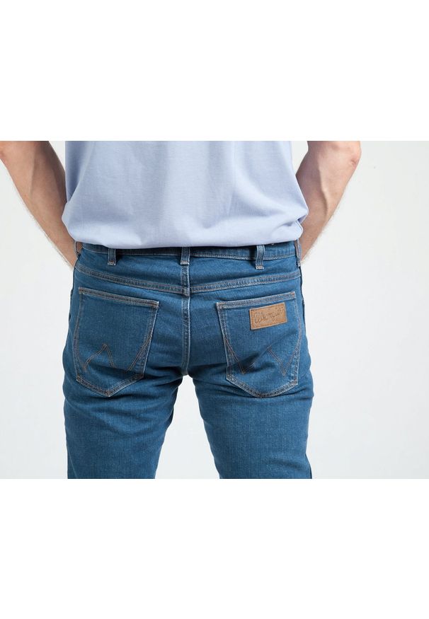 Wrangler - WRANGLER LARSTON MĘSKIE SPODNIE JEANSOWE FAREWELL W18SX5R22 112319140