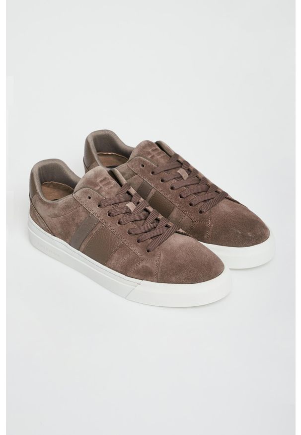 Baldinini - Sneakersy męskie zamszowe BALDININI. Materiał: zamsz