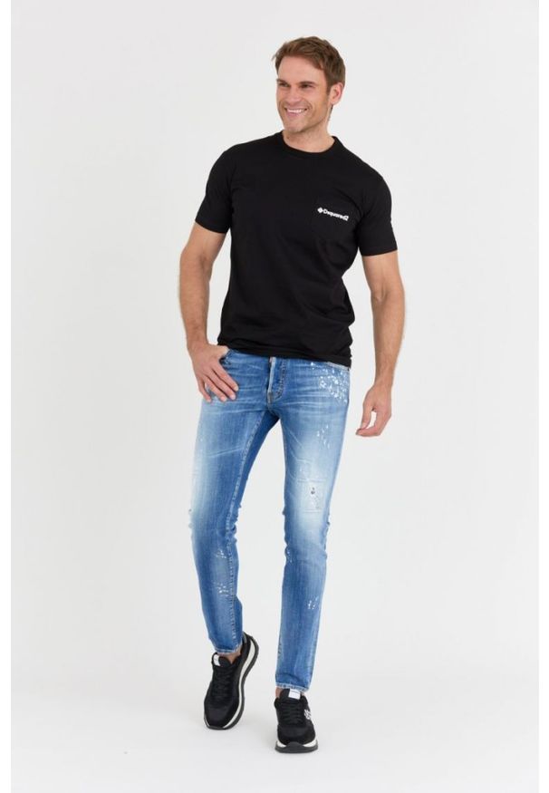 DSQUARED2 Czarny t-shit męski z kieszonką mini gummy. Kolor: czarny