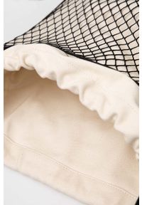 Calvin Klein torebka kolor czarny. Kolor: czarny. Rodzaj torebki: na ramię #3