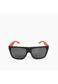 Cropp - Czarno-pomarańczowe okulary - Czerwony. Kształt: prostokątne. Kolor: czerwony #1