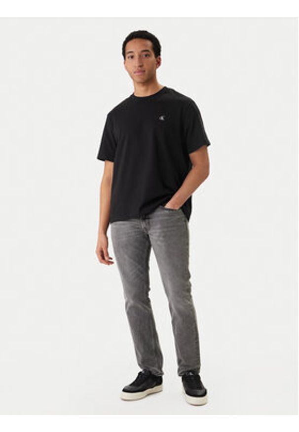 Calvin Klein Jeans T-Shirt Easy Monologo LV04RC275G Czarny Regular Fit. Kolor: czarny. Materiał: bawełna