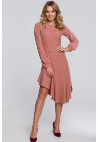 Sukienki.shop - Asymetryczna sukienka z falbaną w stylu flamenco. Typ sukienki: asymetryczne #1